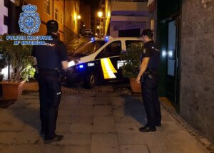 Teneriffa Nord Santa Cruz Nationalpolizisten Nahmen Drei Gesuchte Ungarn Fest